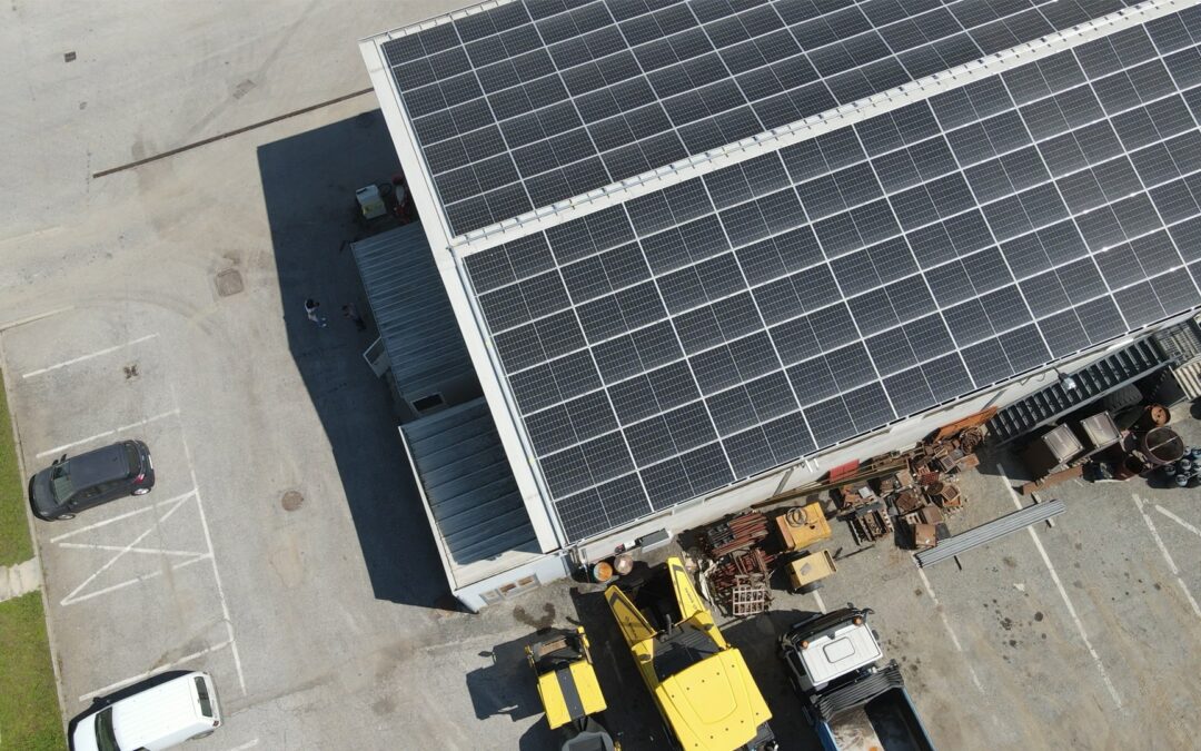 Rivoluzione Verde: Sbloccare il Potenziale Fotovoltaico dell’Edilizia Industriale in Toscana